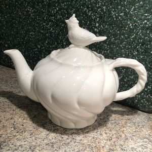 COPY - Harry & David white tea pot with cardinal on top.
